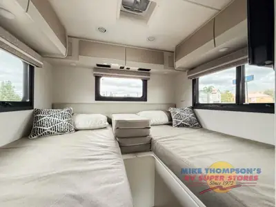 2026 Thor Motor Coach Vegas photo 23