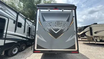 2018 Xlr By Forest River XLR Thunderbolt Amp FW TH 340AMP photo 8