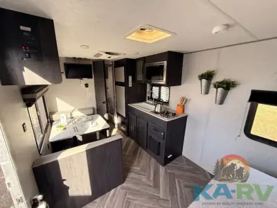 2021 Forest River OZARK 1660FQX photo 11