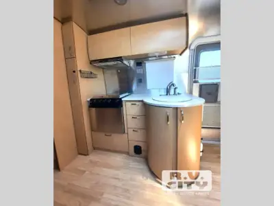 2015 Airstream Flying Cloud 25FB photo 6