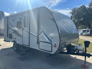 2018 Coachmen APEX 191RBS photo 9