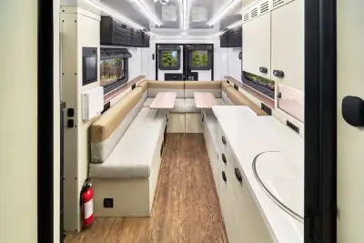 2027 Winnebago Arka 20Z 4x4 photo 20