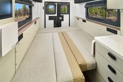 2027 Winnebago Arka 20Z 4x4 photo 22