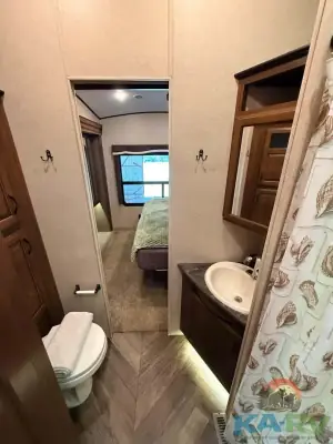2016 Jayco NORTH POINT 383FLFS photo 17