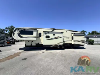2016 Jayco NORTH POINT 383FLFS photo 3
