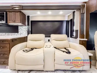 2026 Tiffin Motorhomes Allegro Bus photo 19