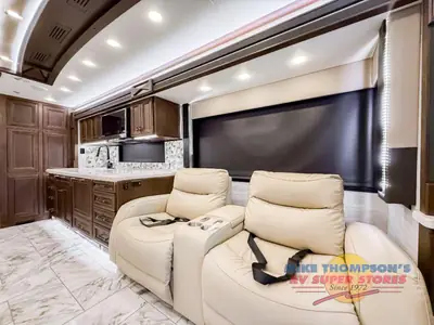 2026 Tiffin Motorhomes Allegro Bus photo 18