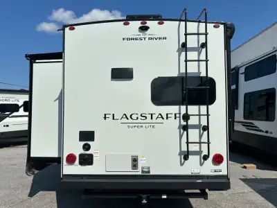 2027 Forest River Flagstaff Super Lite 27RKS photo 10