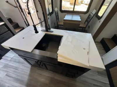2022 Heartland Bighorn Fifth Wheel 3950FL photo 44