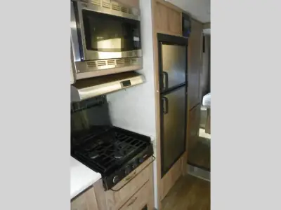 2017 Forest River Forester MBS 2401R photo 12