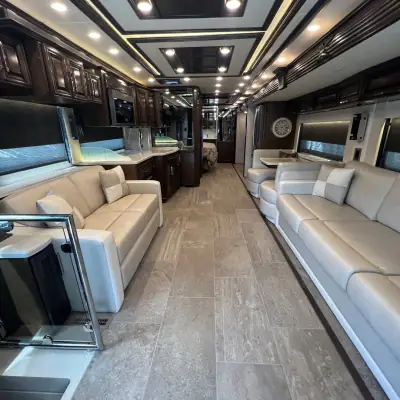 2021 Newmar Supreme Aire 4573 photo 7