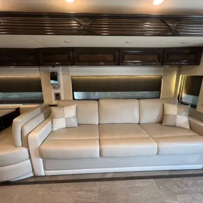 2021 Newmar Supreme Aire 4573 photo 8