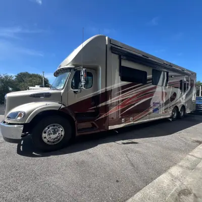 2021 Newmar Supreme Aire 4573 photo 3