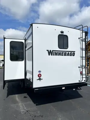 2024 Winnebago VOYAGE 2831RB photo 4