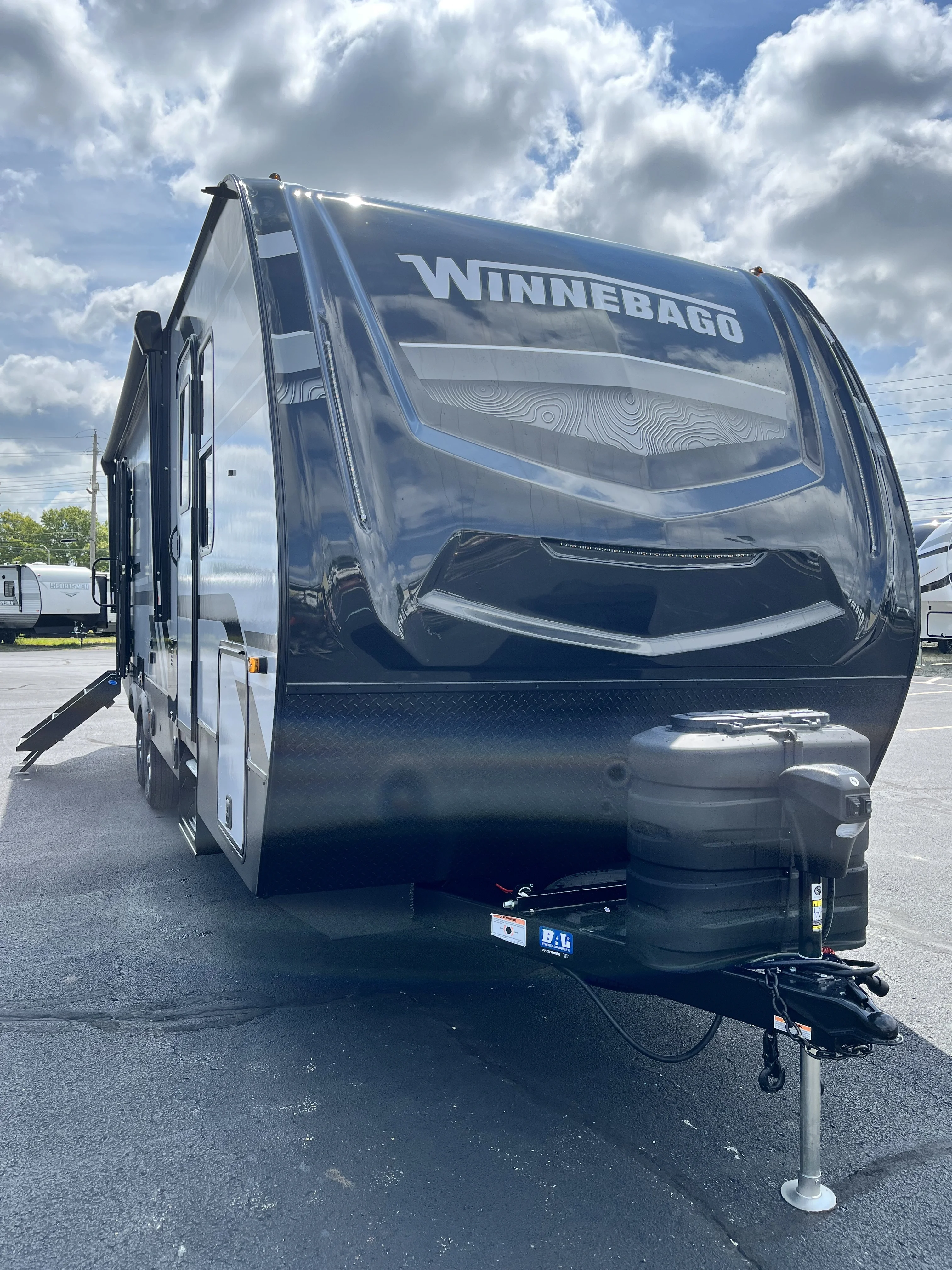 2024 Winnebago VOYAGE 2831RB exterior