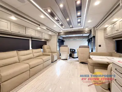 2026 Tiffin Motorhomes Allegro RED photo 20