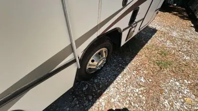 2019 Winnebago Outlook 22E photo 47