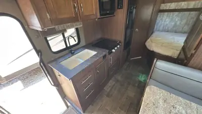 2019 Winnebago Outlook 22E photo 20