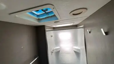 2019 Winnebago Outlook 22E photo 26