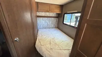 2019 Winnebago Outlook 22E photo 21