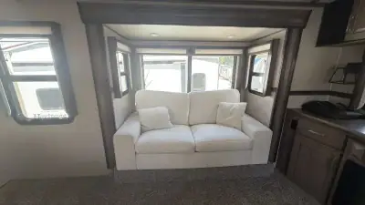 2021 Grand Design Solitude Fifth Wheel 375RES photo 23