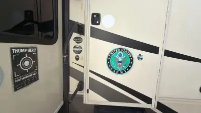2021 Grand Design Solitude Fifth Wheel 375RES photo 7