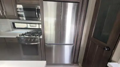 2021 Grand Design Solitude Fifth Wheel 375RES photo 15
