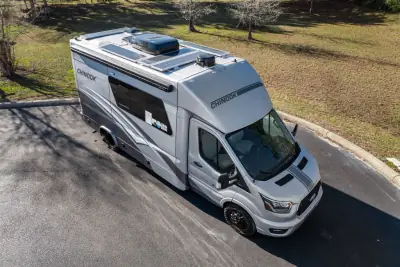 2025 Chinook Maverick EB 360 AWD photo 9