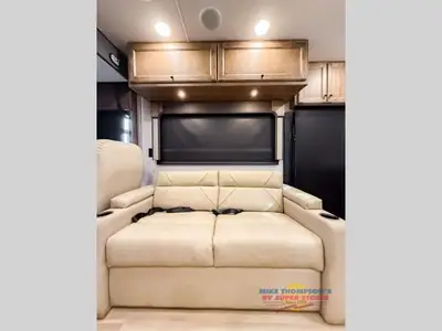 2026 Tiffin Motorhomes Open Road Allegro photo 19
