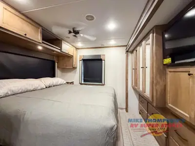 2026 Tiffin Motorhomes Open Road Allegro photo 27