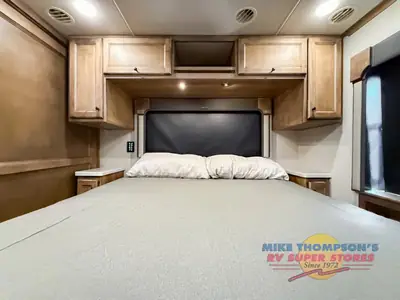 2026 Tiffin Motorhomes Open Road Allegro photo 29