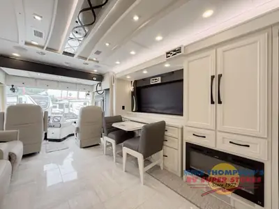 2026 Tiffin Motorhomes Phaeton photo 21