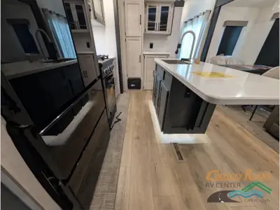 2026 Forest River Puma Vista 422LFT photo 14