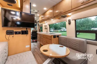 2024 Coachmen GALLERIA 24FL LI3 AWD photo 21