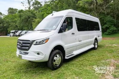 2024 Coachmen GALLERIA 24FL LI3 AWD photo 8