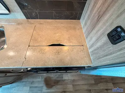 2019 Jayco Precept 33U photo 38