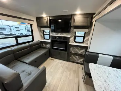 2023 K-Z CONNECT SE C221RESE photo 31