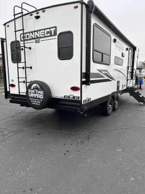 2023 K-Z CONNECT SE C221RESE photo 5