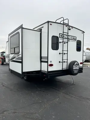 2023 K-Z CONNECT SE C221RESE photo 4