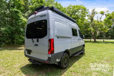 2027 Tiffin Motorhomes GH1 SE 19SAV photo 3