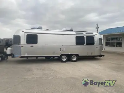 2026 Airstream Stetson 6666 Special Edition Queen Bed photo 5