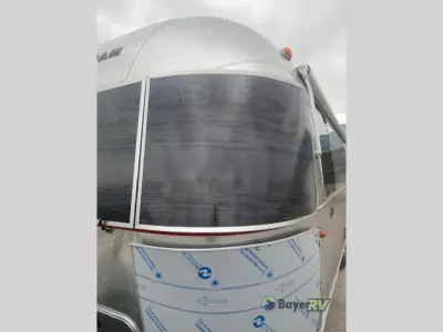2026 Airstream Stetson 6666 Special Edition Queen Bed photo 27