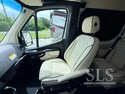 2026 Midwest Automotive Designs Luxe Cruiser Luxe Cruiser photo 19