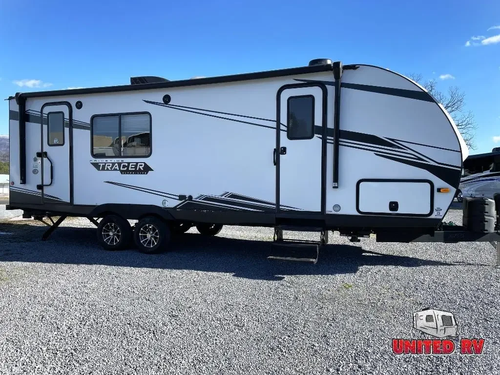 2022 Prime Time Tracer 24RKS exterior