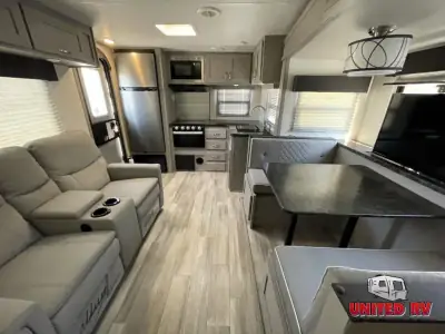 2022 Prime Time Tracer 24RKS photo 6