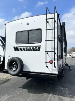 2023 Winnebago MINNIE 2832FK photo 5
