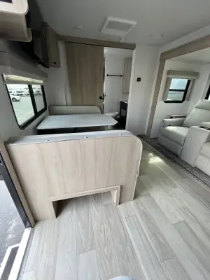 2023 Winnebago MINNIE 2832FK photo 32
