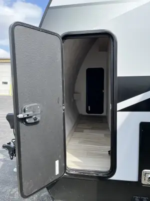 2023 Winnebago MINNIE 2832FK photo 9