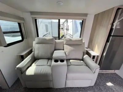 2023 Winnebago MINNIE 2832FK photo 20