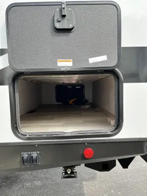 2023 Winnebago MINNIE 2832FK photo 7